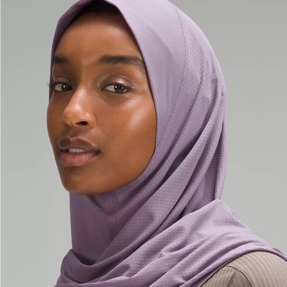 lululemon lavender hijab nwot - Picture 1 of 3